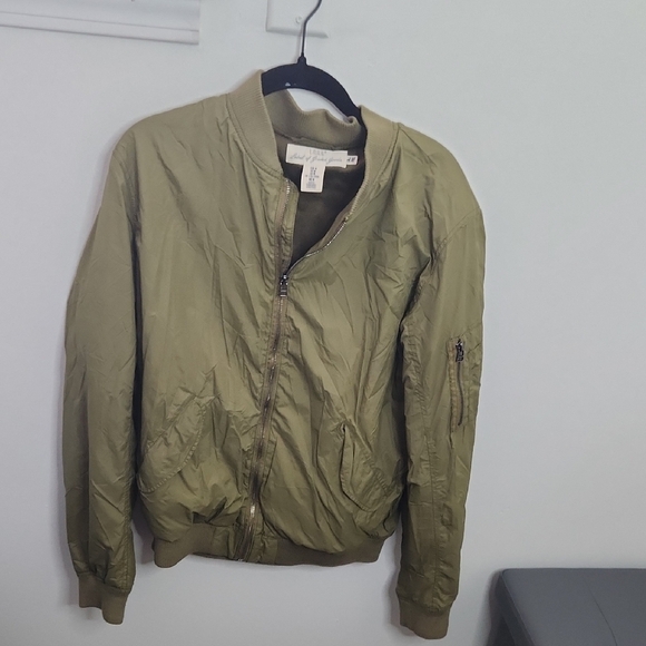 H&M Jackets & Blazers - H&M Khaki Bomber Jacket
